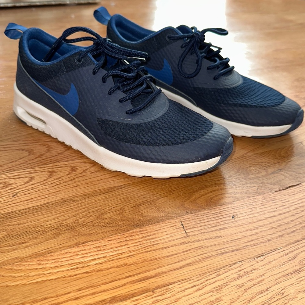Women’s Nike Air Max Thea Sneaker in Blue